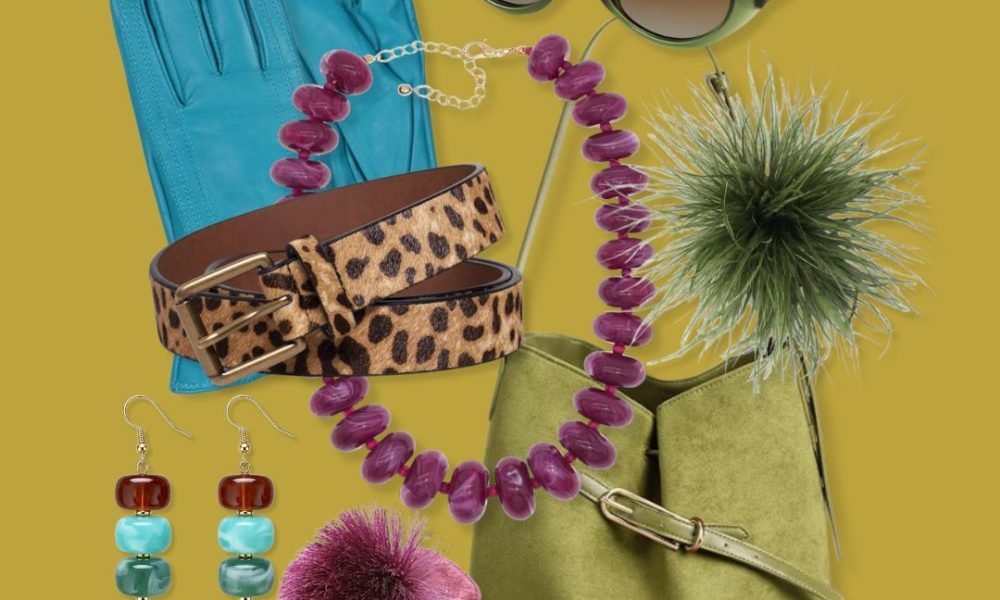 Amazon Sundays: Color, in Small Doses