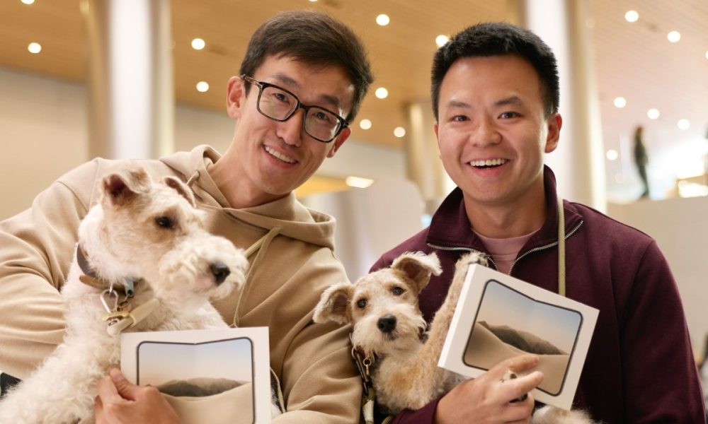 69499 146519 Apple Jingan Shanghai 04 xl