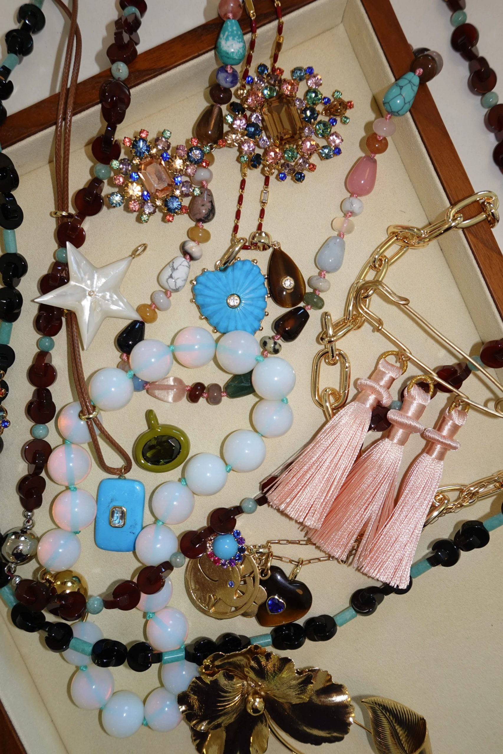 OCTOBER JEWELRY BOX