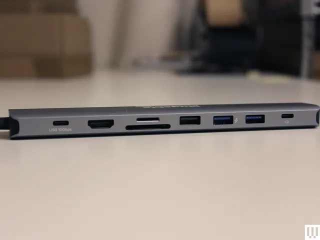 USB C25209 in 12520Hub