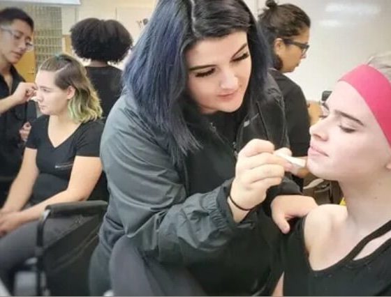 Why Makeup Classes in Brampton Are Perfect for Aspiring Makeup Artists