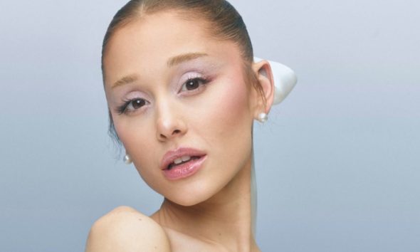 Ariana grande rem beauty holiday 2026