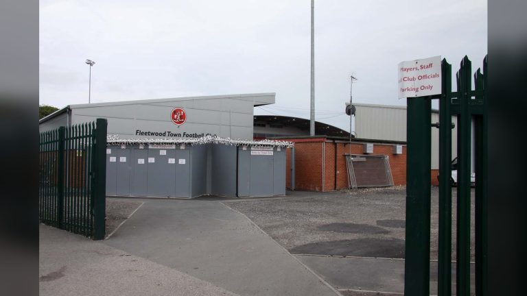 Drone halts Fleetwood v Arsenal for eight minutes
