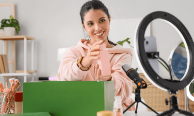 How to Build Lifestyle Blog Content Strategies Around Fragrance Reviews