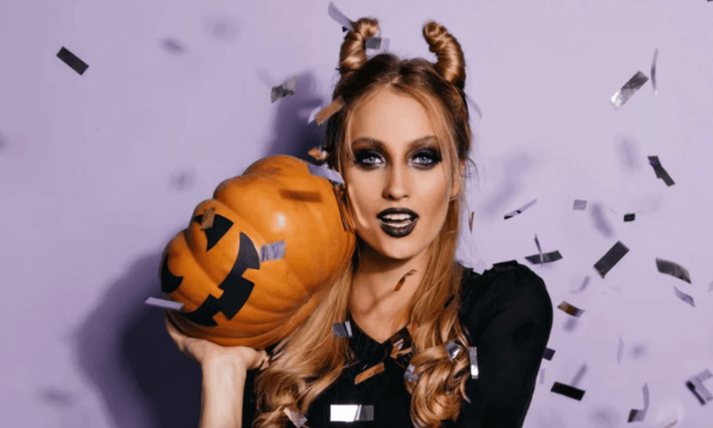 How to Photograph Halloween Costumes: Lighting, Backgrounds and Posing
